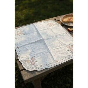 Vintage Tablecloth Hand-embroidered Crocheted Edge 32 X 32 Inch